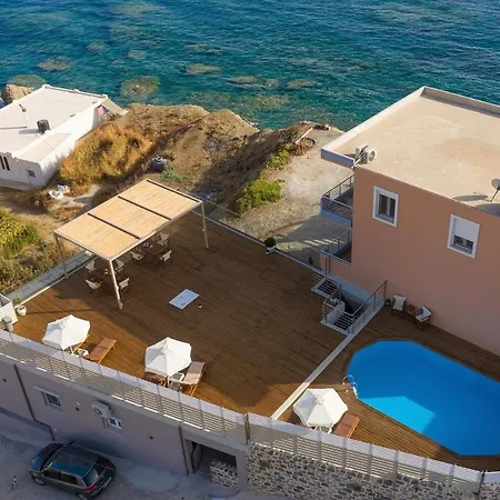 Melpomeni Villa *